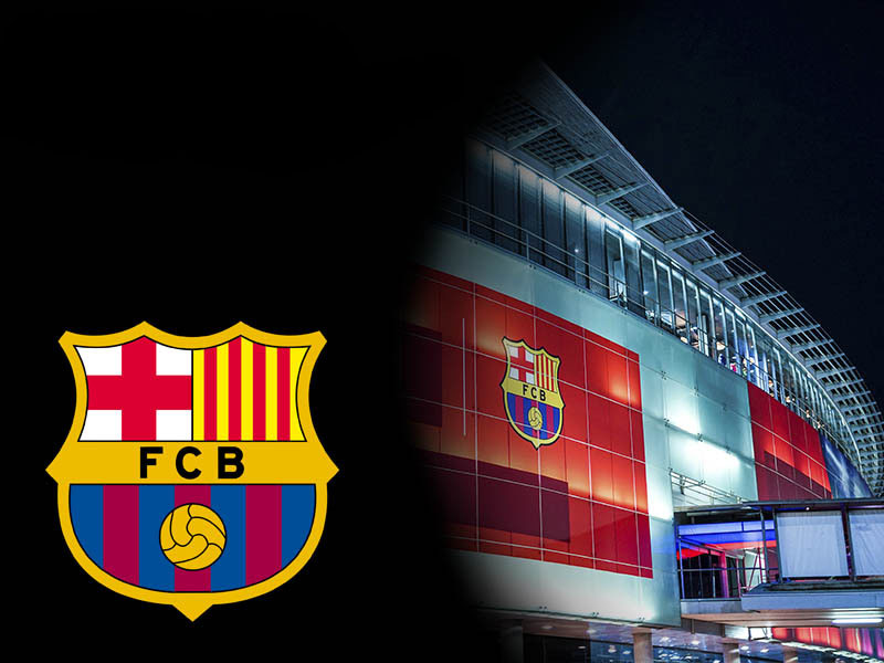 Barcelona return to renovated Nou Camp