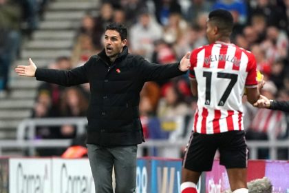 Arsenal and Man United chasing Bundesliga striker