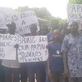 BREAKING: Parents of Kidnapped St. Mary’s Catholic School Pupils In Niger State Stage Protest, Register Missing Children