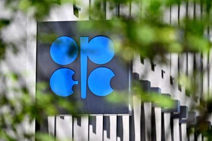 Asian markets mixed as traders eye US data ahead of Fed decision