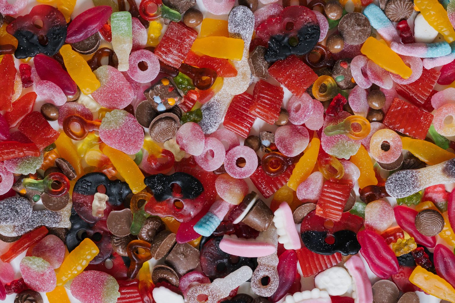 This Is What Sugar Does to Your Skin—and How to Fix It