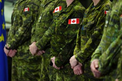 Canadian military wants mobilization plan in place to boost reserves to 400,000 personnel