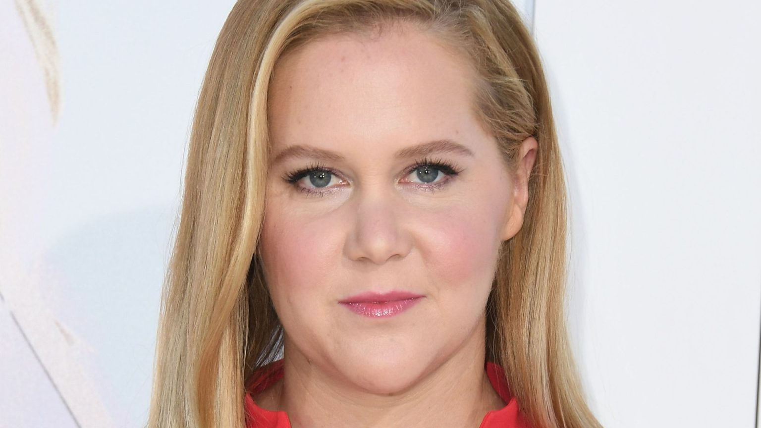 Amy Schumer makes major change after displaying 40lbs weight loss in tiny dress