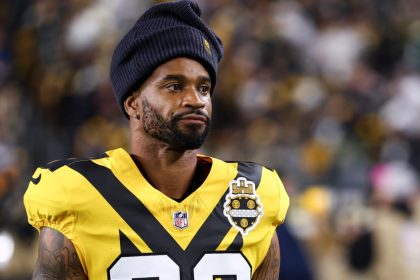 Should the Eagles bring Darius Slay back to Philly?