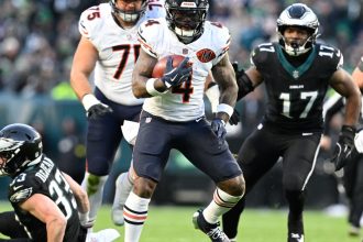 Eagles-Bears Film Review: Philly’s defense looks exhausted