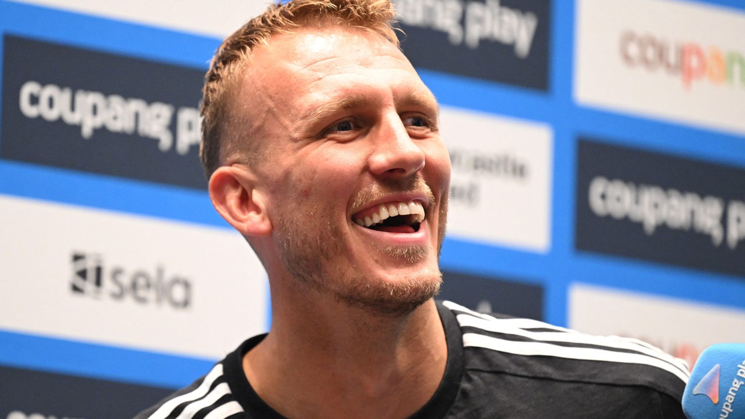 Newcastle star Dan Burn to voice the Genie in Aladdin pantomime running over Christmas