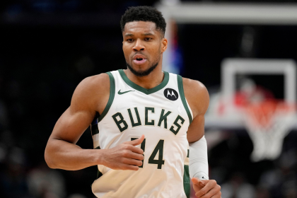 Giannis Antetokounmpo trade rumors: Bucks star reportedly takes key step toward possible deal