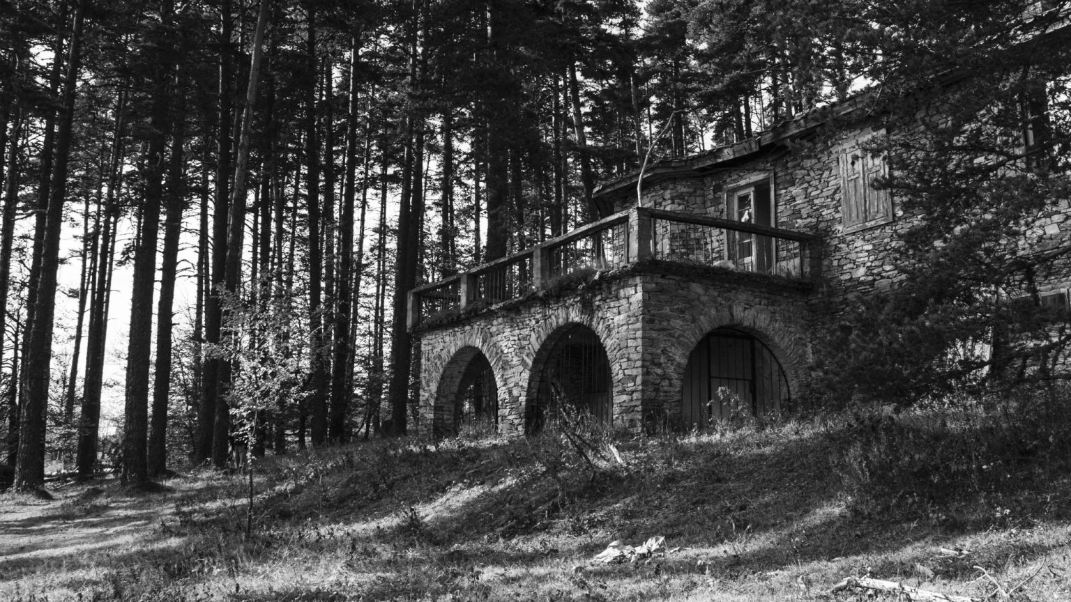 Boo! 8 haunted places in India you must visit