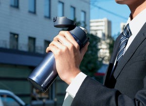 This Travel Writer Knows Water Bottles. The Only One I’ll Use Is on Sale for Black Friday