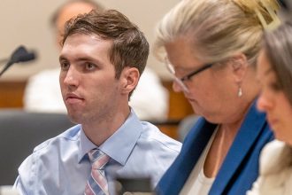 Accused Charlie Kirk assassin Tyler Robinson tries to hide from ‘double-edged sword’ of publicity: expert