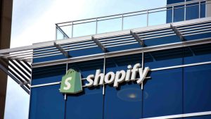 Shopify lays off small amount of workforce