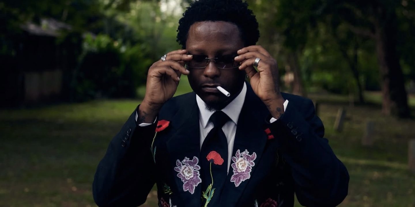 Blueticks Lyrics by Kelvyn Boy