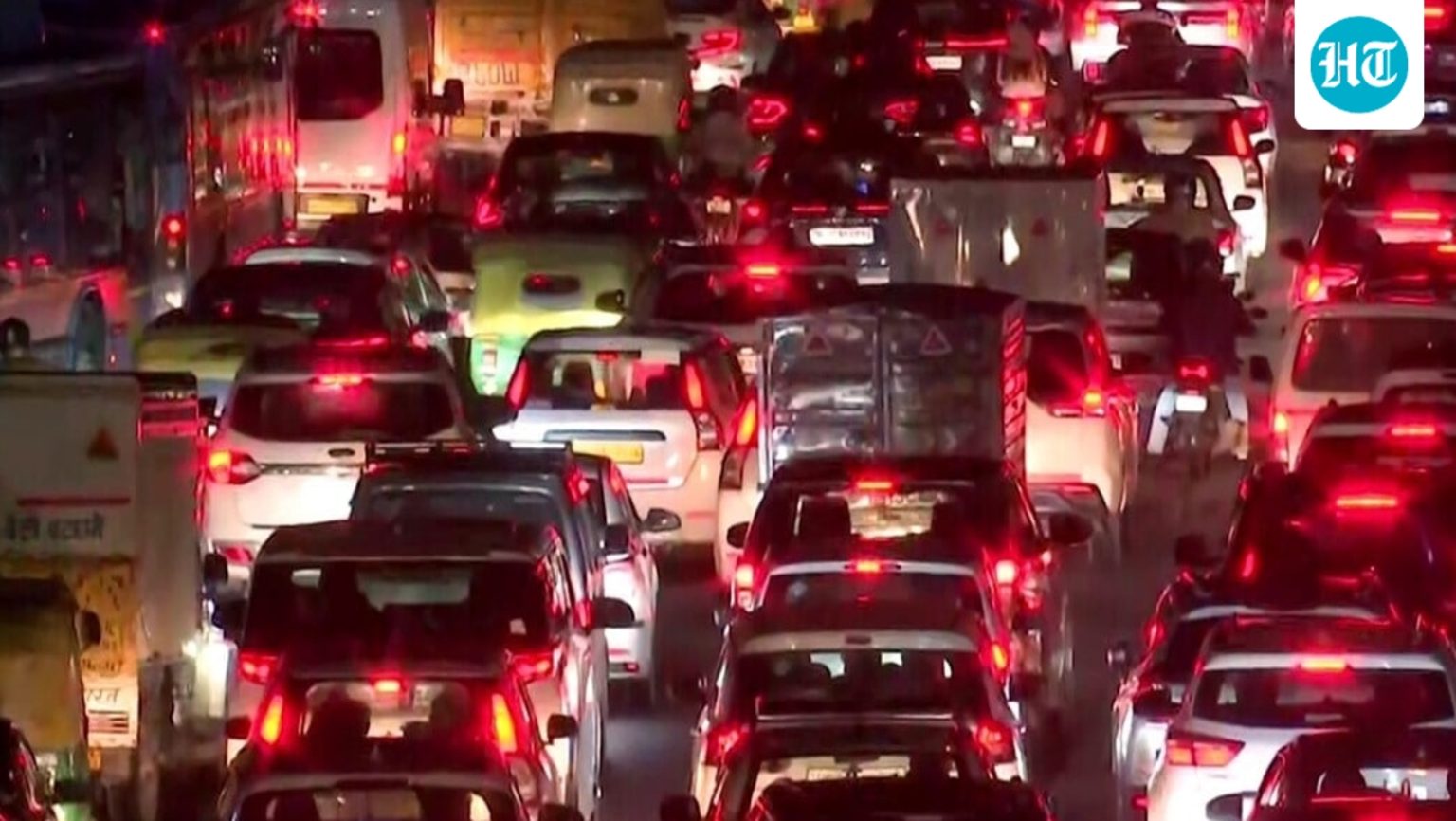 Kolkata traffic: Restrictions announced in Park Street, Maidan Areas for Christmas celebrations on December 25