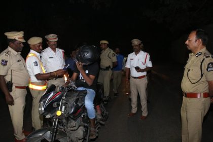 Hyderabad police rolls out intensify drunk driving checks ahead of New Year; 304 motorists caught on first day
