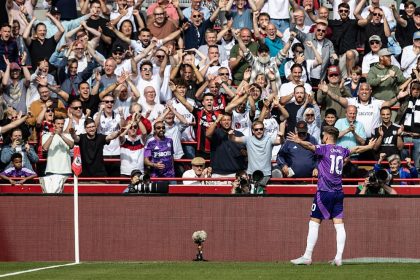 In ten years at Fulham, he has enjoyed three promotions, suffered two relegations and experienced plenty of highs and lows along the way… proof that there ain’t nobody like Tom Cairney