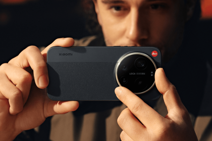 Xiaomi’s 17 Ultra Leica Edition smartphone comes with a manual zoom ring