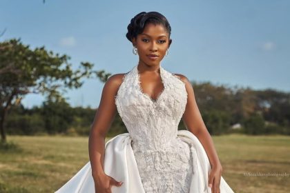 Bring Your Fairytale Wedding to Life With This Stunning 2-in-1 Wedding Dress