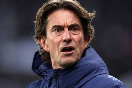 ‘Do us a favour and resign’