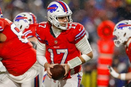 Bills QB Allen aggravates foot; X-rays negative