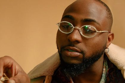 Davido Fires Back At Fans Over Uncle Governor Adeleke’s Party Switch