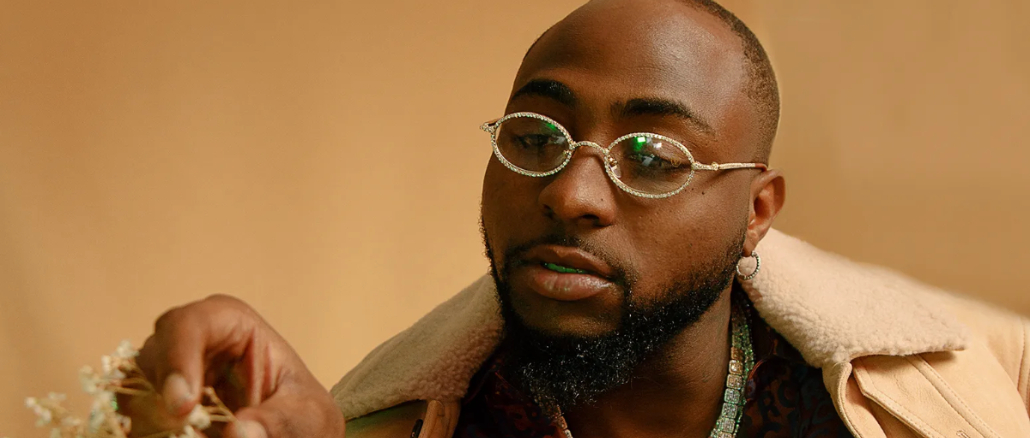 Davido Fires Back At Fans Over Uncle Governor Adeleke’s Party Switch