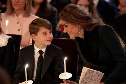 Princess Kate flies under the radar for secret festive outing with Princess Charlotte and Prince Louis