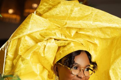 Culture Influencer Ebunoluwa Dosumu Set To Unveil Nigeria’s First Ever 30 Foot Christmas Tree Made With Nigerian Fabrics