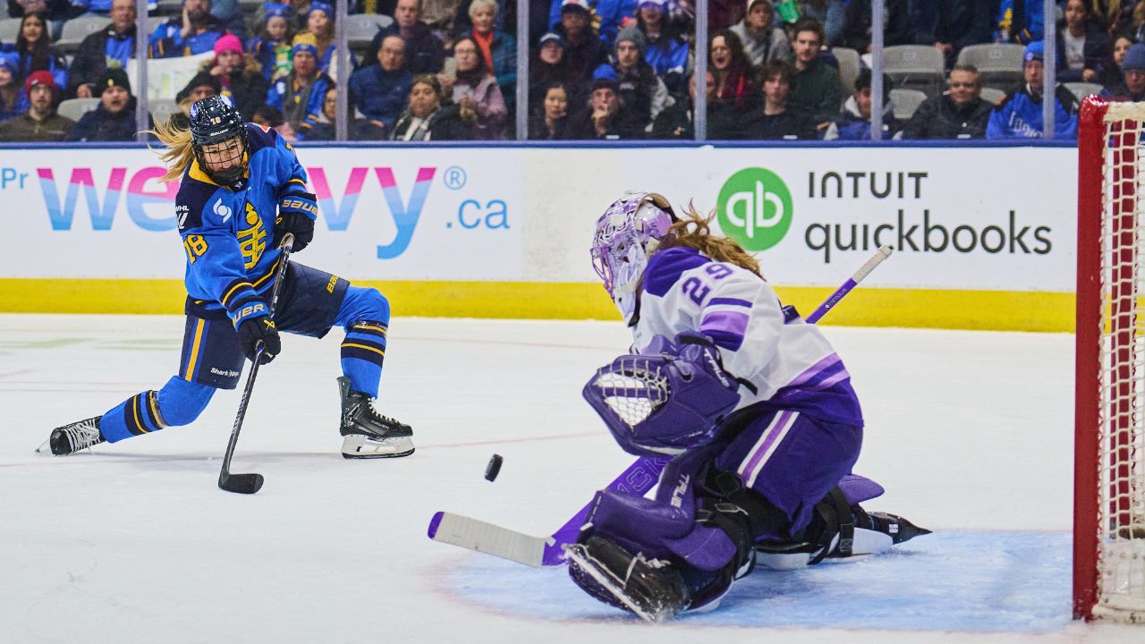 Hensley almost unbeatable in net as Frost cruise to win over Sceptres