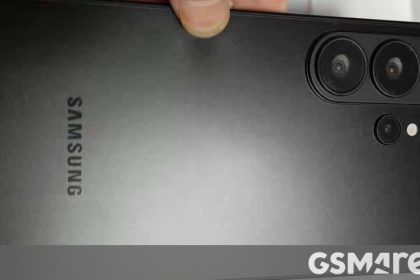 Samsung Galaxy S26 Ultra dummy units star in live images, hands-on video