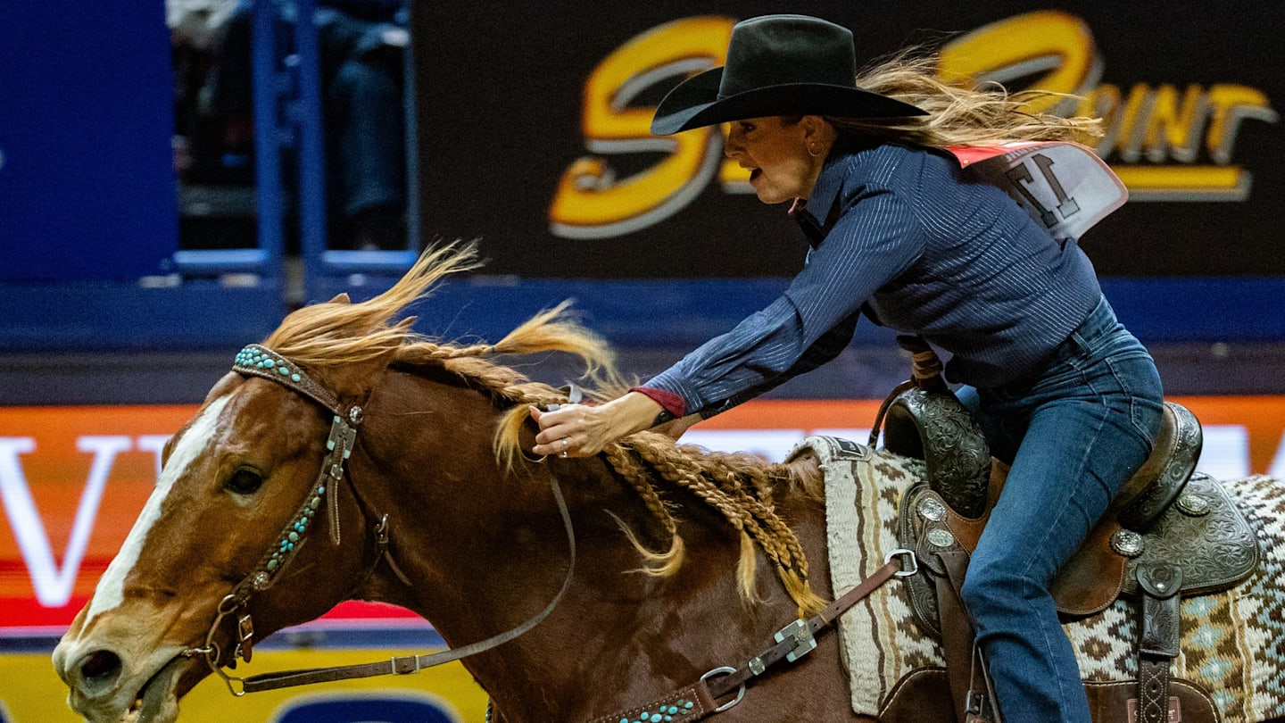 Meet the NFR Barrel Racing Sires Who Also Competed in the Thomas & Mack