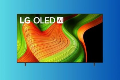 This 77-inch LG OLED TV is $1,500 off, now down to $1,499.99