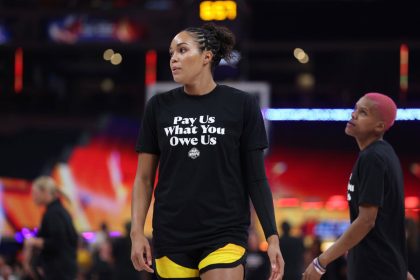 $700M Divide Emerges As WNBA, WNBPA Remain Far Apart Ahead of Jan. 9 CBA Deadline, per Report