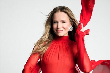 Kristen Bell’s Spirit Tunnel Dance Is the Feel-Good Clip of the Week