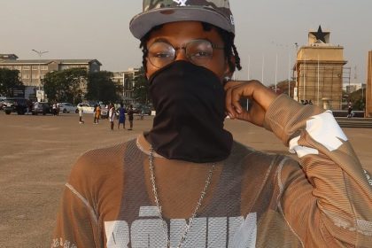 Prada Bby Lyrics by WAVE$TAR