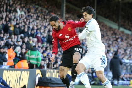 Leeds hold Man Utd to hard-fought draw to extend unbeaten Premier League run