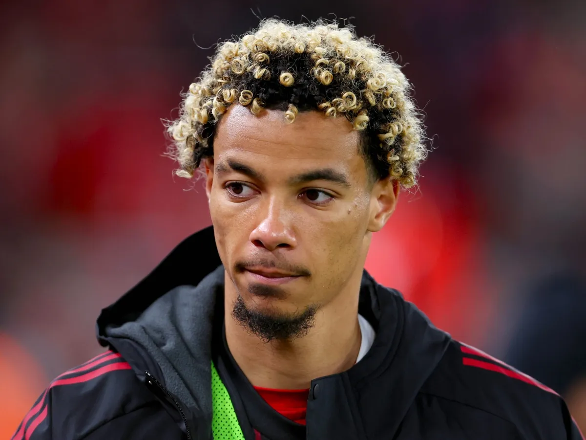 Why Ekitike is missing for Liverpool as Slot suffers pre-Arsenal injury scare