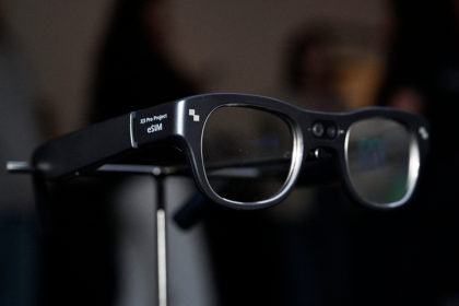 CES 2026: first phone-free AI glasses with eSIM and 4G connectivity unveiled