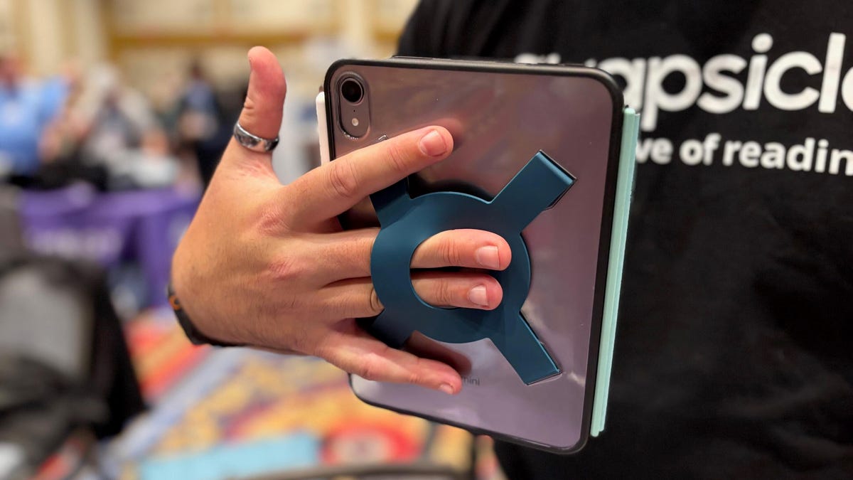 This genius new iPad case from my favorite Kindle accessory maker will save your face