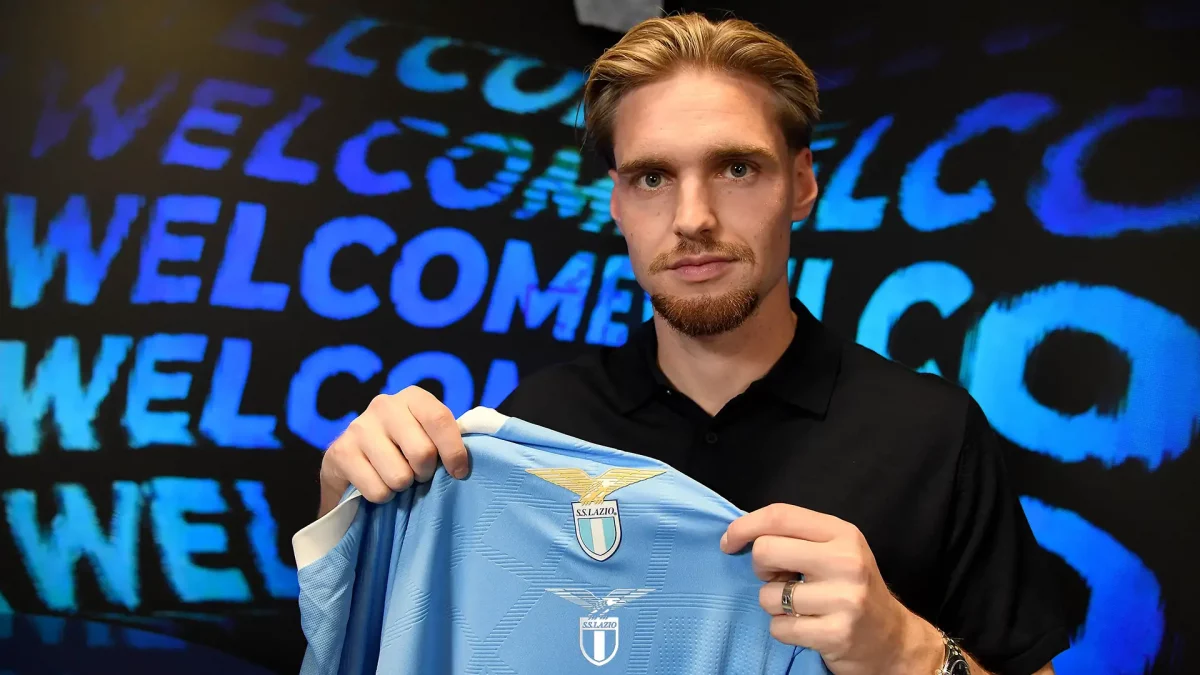 Official: Lazio sign Kenneth Taylor from Ajax