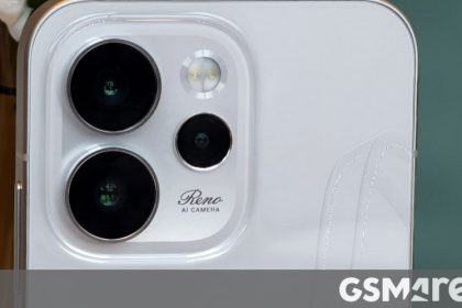 Oppo Reno15 Pro Mini hands-on