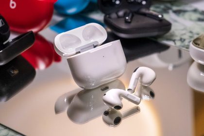 Amazon Canada discounts 3rd-gen Apple AirPods by 35%