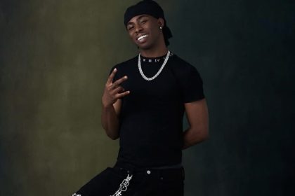 Afrobeats star FOLA reaches unprecedented streaming milestone