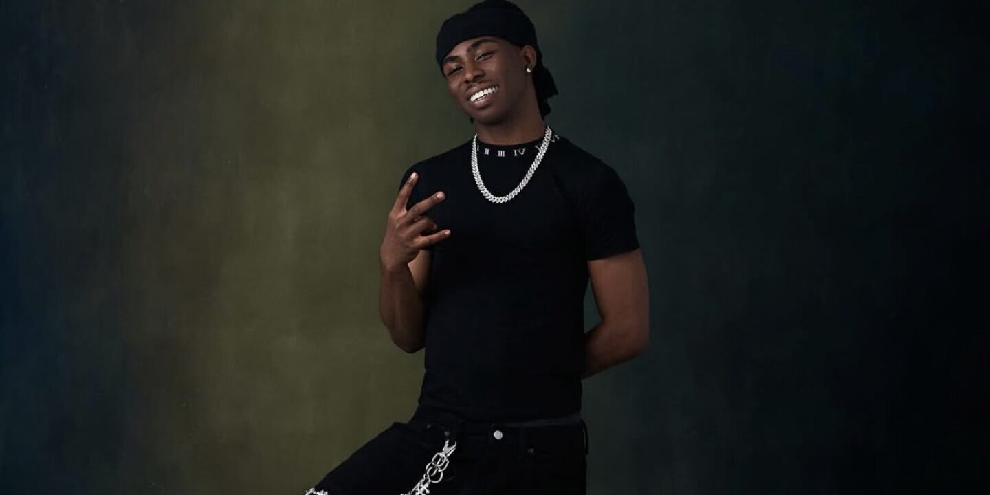 Afrobeats star FOLA reaches unprecedented streaming milestone