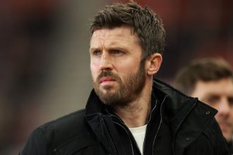 No Cunha & Dalot; “wizard” in new role: Carrick’s best Man Utd XI predicted