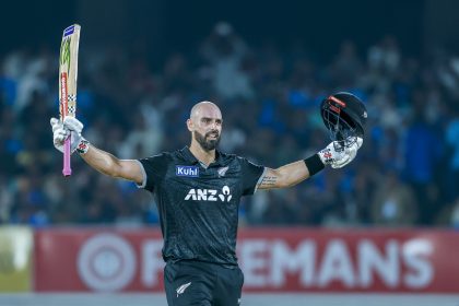 Mitchell upstages Rahul as New Zealand level series