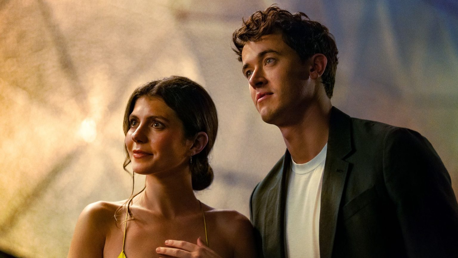 Viewers declare ‘romcoms are back’ with ‘electric chemistry’ in Netflix’s People We Meet on Vacation adaptation