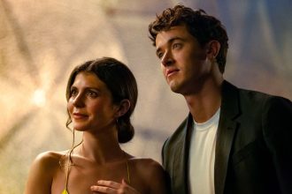 Viewers declare ‘romcoms are back’ with ‘electric chemistry’ in Netflix’s People We Meet on Vacation adaptation