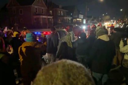 ICE agent shoots Venezuelan national in Minneapolis after shovel attack during ambush: DHS