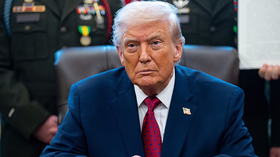 Bipartisan lawmakers propose bill to block military action against NATO members amid threats to take Greenland