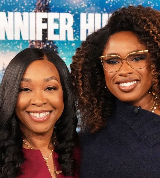 Shonda Rhimes’ Spirit Tunnel Two-Step Is the Kind of Joy We Love to See